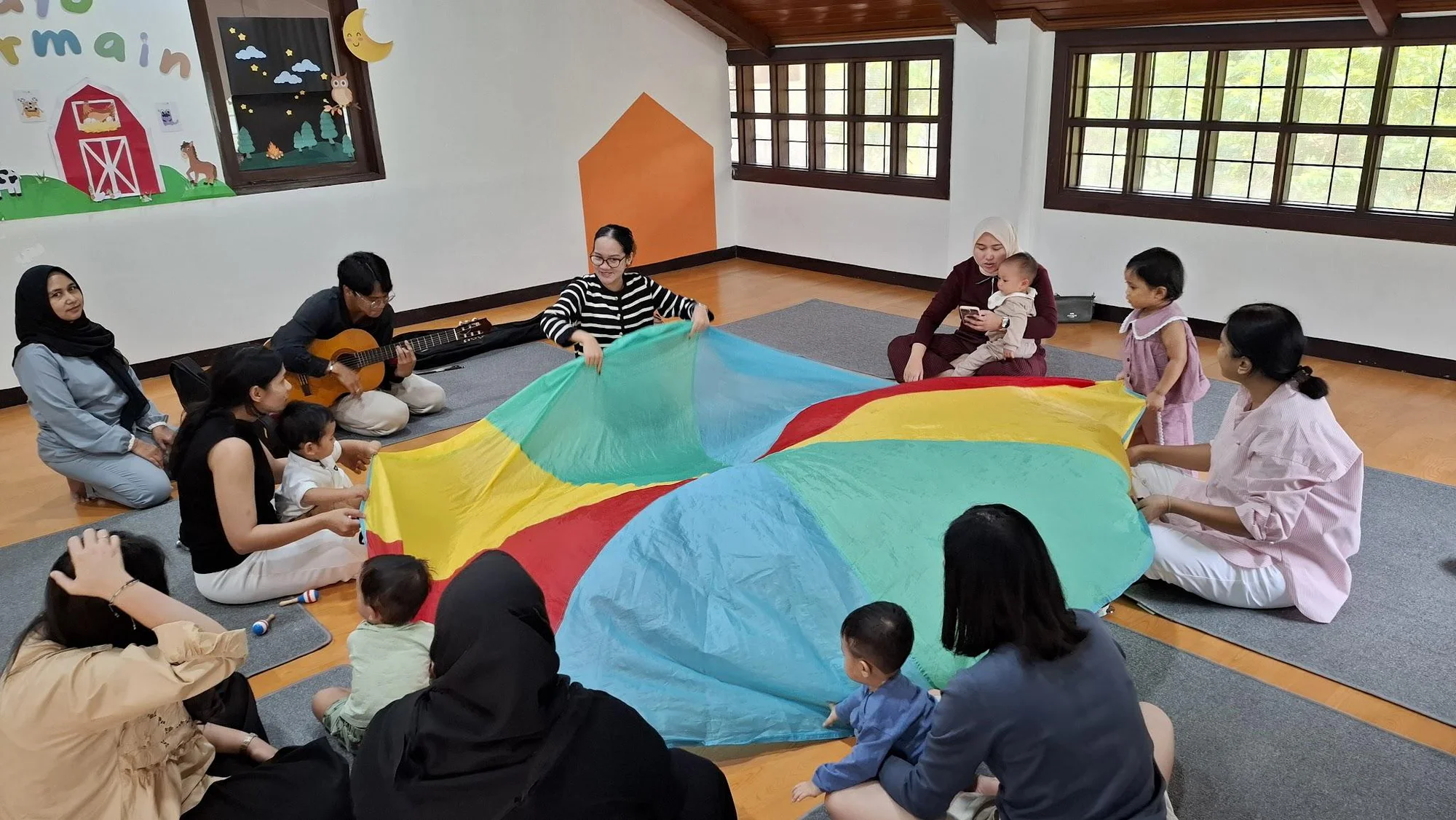 Ruang kelas Sekolah Rumah Dandelion (2 dari 4)