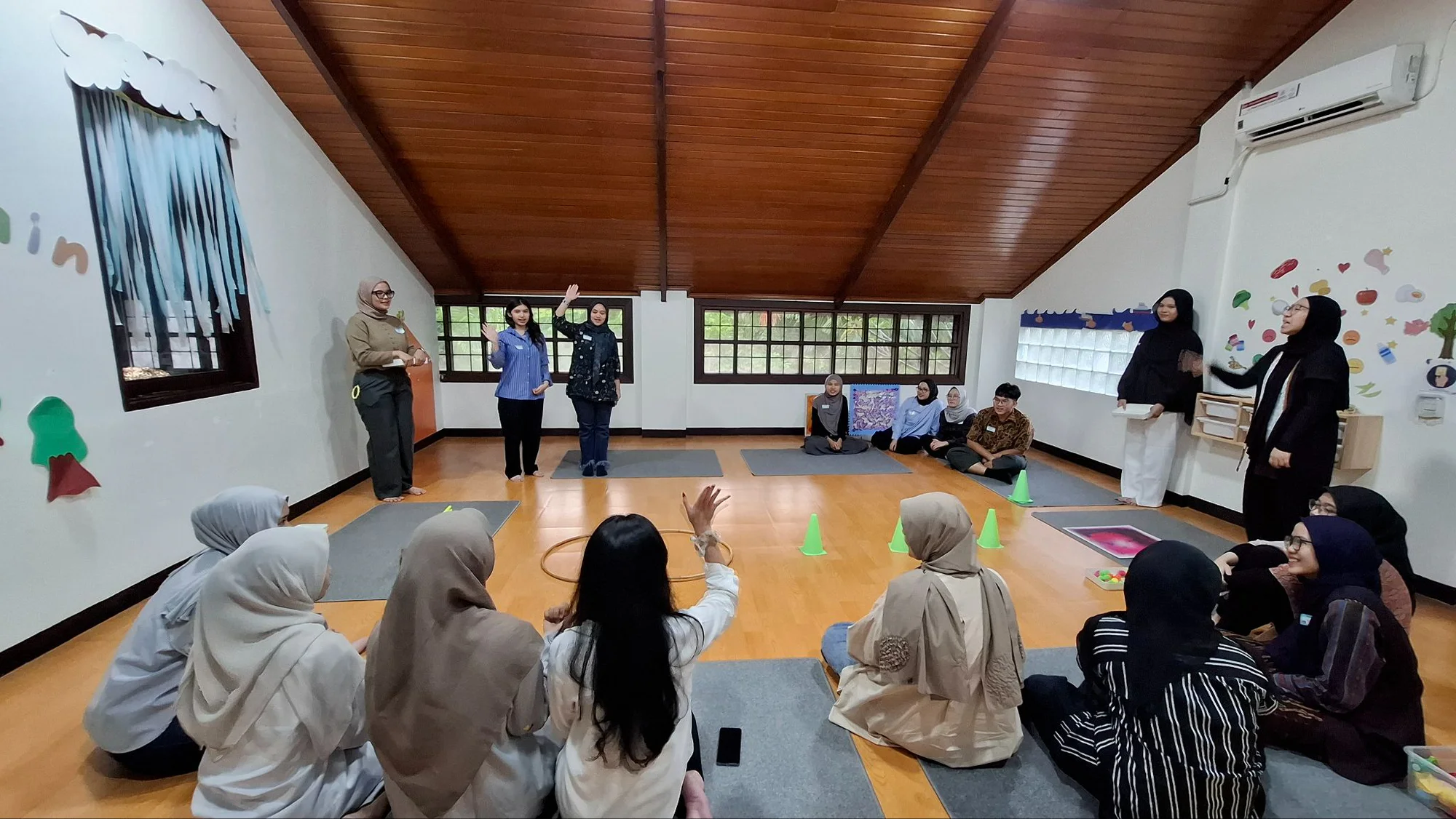 Ruang kelas Sekolah Rumah Dandelion (3 dari 4)